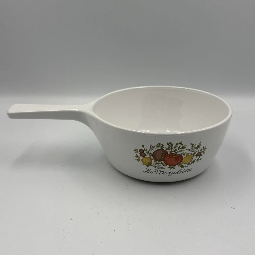 Corning Ware La Marjolaine P-82-B 1.5 Pint Sauce Pan Skillet No Lid Vintage
